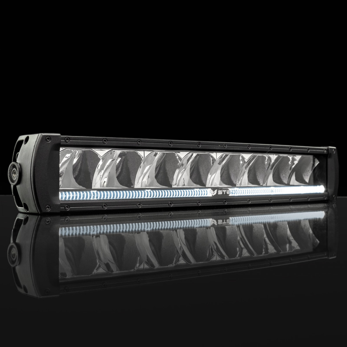 Stedi Curved 21.5 Inch ST2K Super Drive 8 LED Light Bar - LEDST2K-21-8L